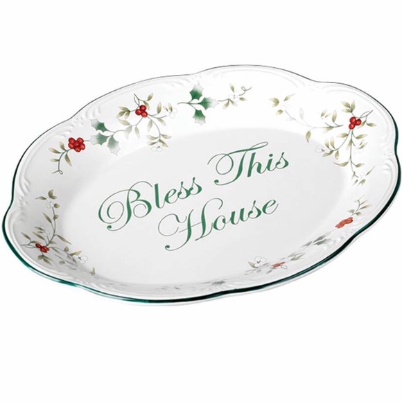 Pfaltzgraff Winterberry Bless This House Plate - Picture 2 of 5